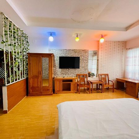 Minh Vu Hotel Vung Tau Esterno foto